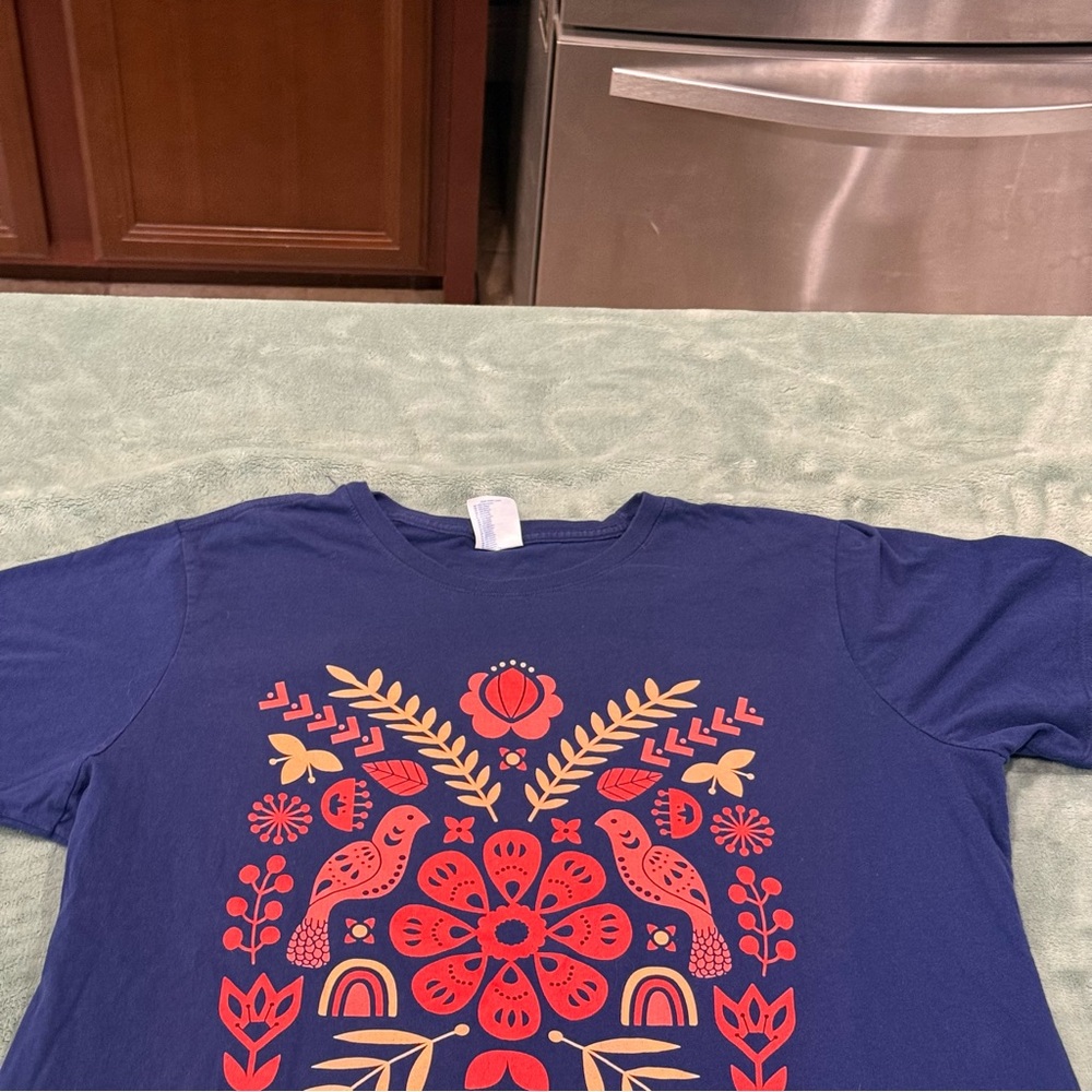 Port & Company Women’s XXL Blue Folk Art Birds Floral Graphic T Shirt - Picture 3 of 8